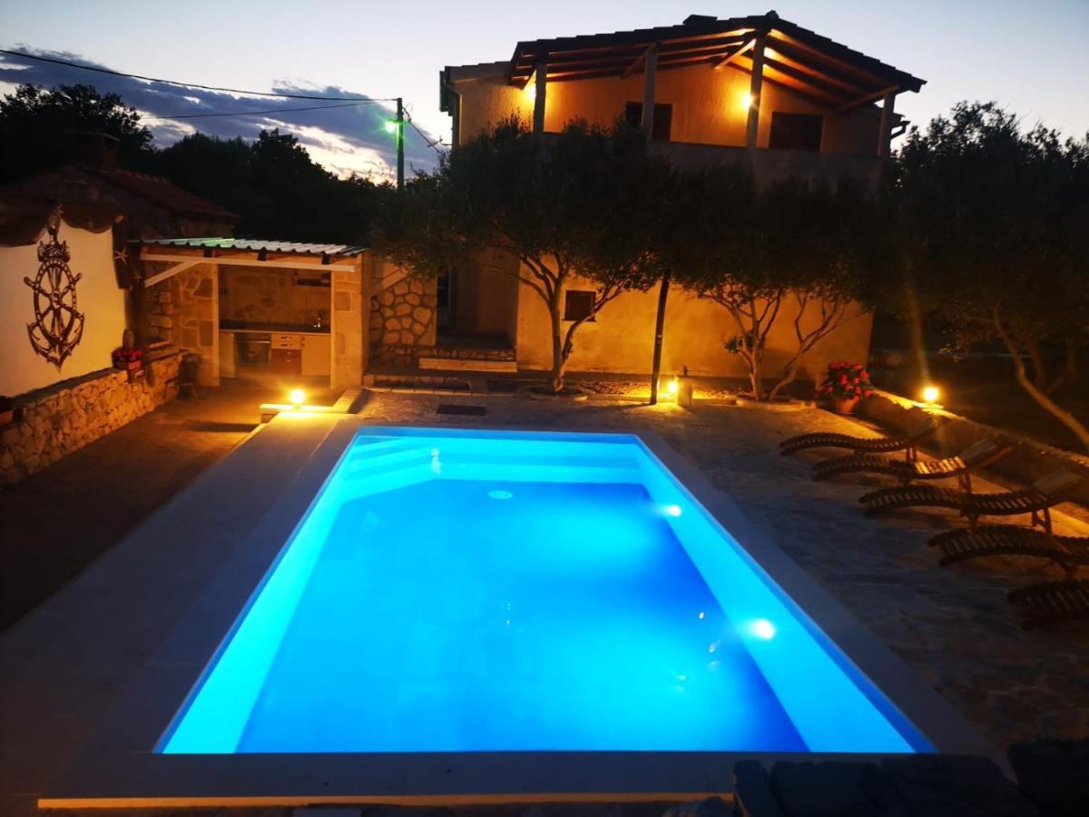 Apartman Magas With Private Pool Vinjerac Kültér fotó
