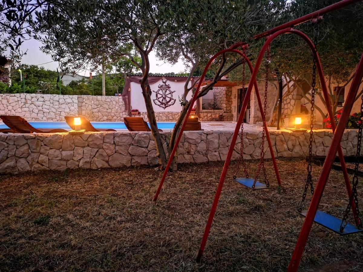 Apartman Magas With Private Pool Vinjerac Kültér fotó
